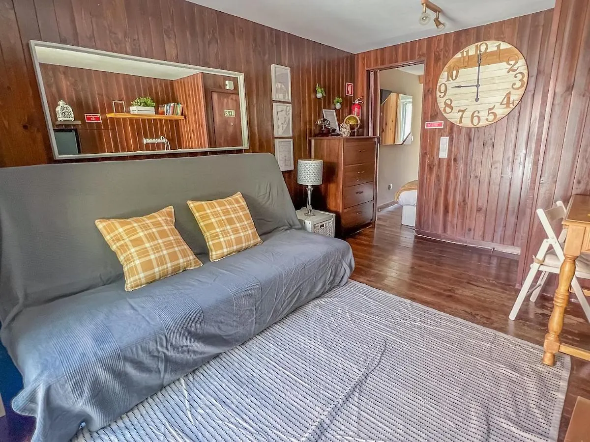 Cozy Charming Flat In Flowers Garden! Apartment Lisbon Portugal